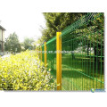 PVC / PE Coated Welded Iron Wire Mesh Fence / Triangle Bending Fence